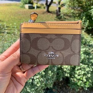 Coach card case